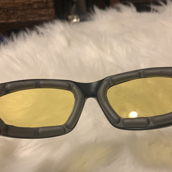 Photochromic lens with cushion lined motorcycle glasses 😎 unisex - Picture 8 of 8